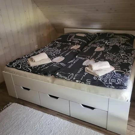 Chata Hrinova Lägenhet *